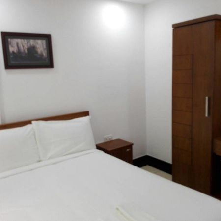 Pgs Inn Kochi Esterno foto