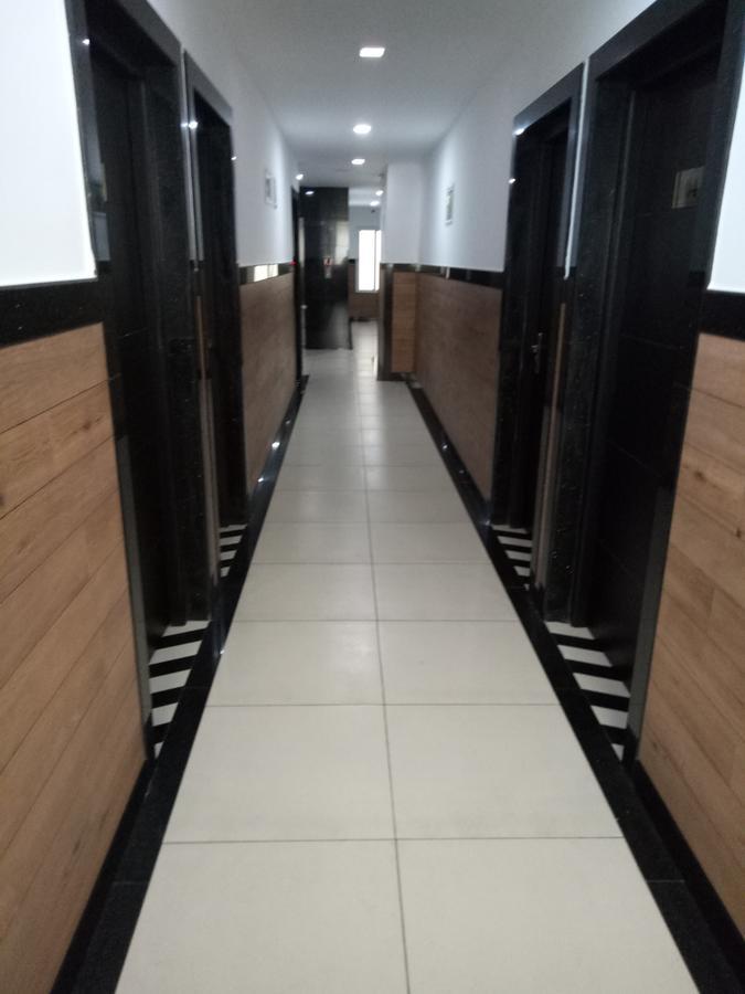 Pgs Inn Kochi Esterno foto
